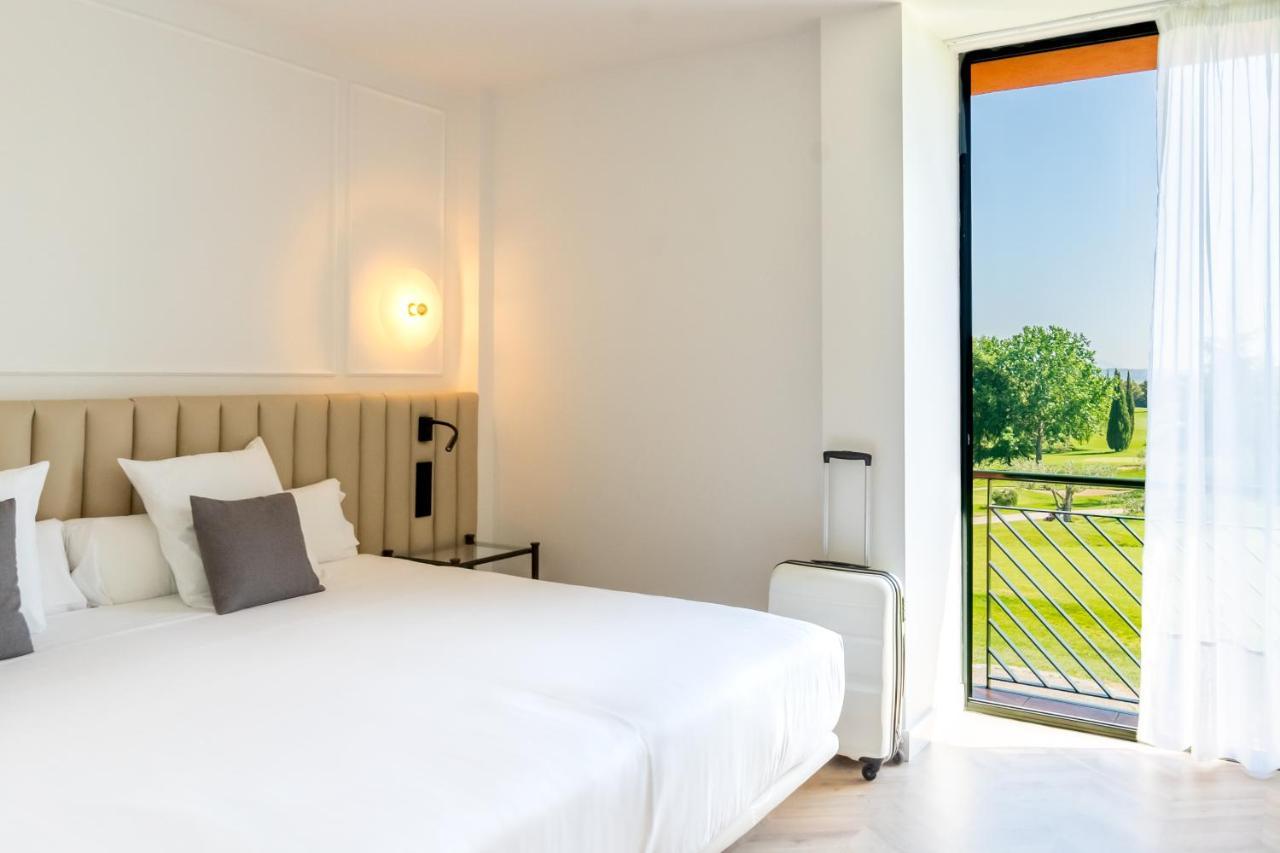 Chambre Double ou Lits Jumeaux avec Vue
